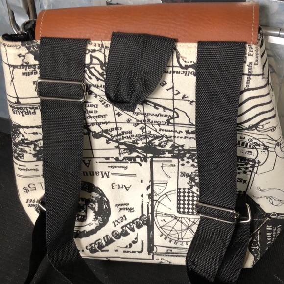 KD Mini Backpack - Picture 6 of 6